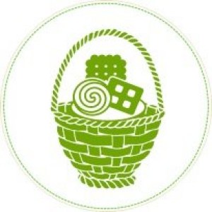 Оригинальная корзина с разными сладостями в Калаче